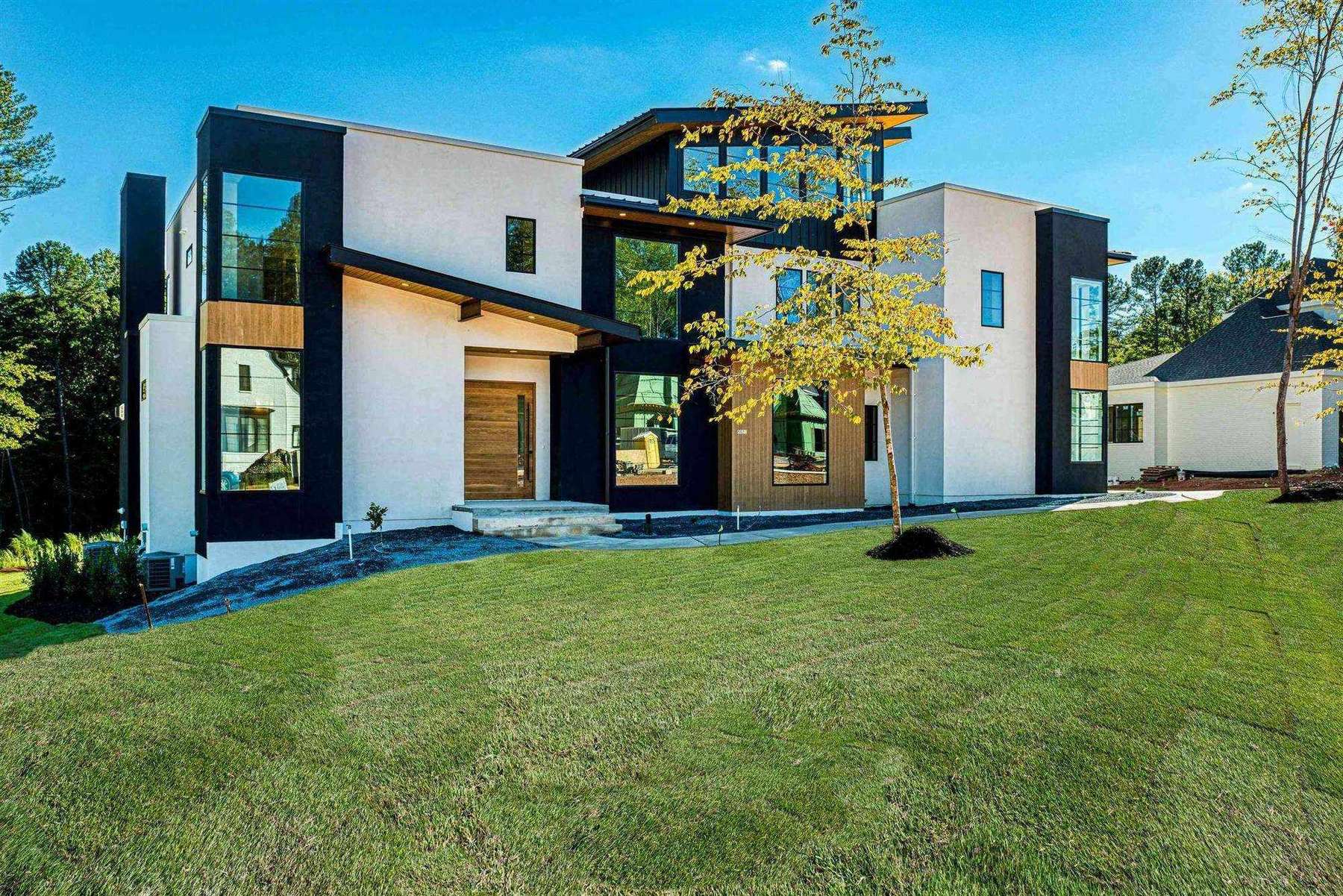 Modern custom home exterior