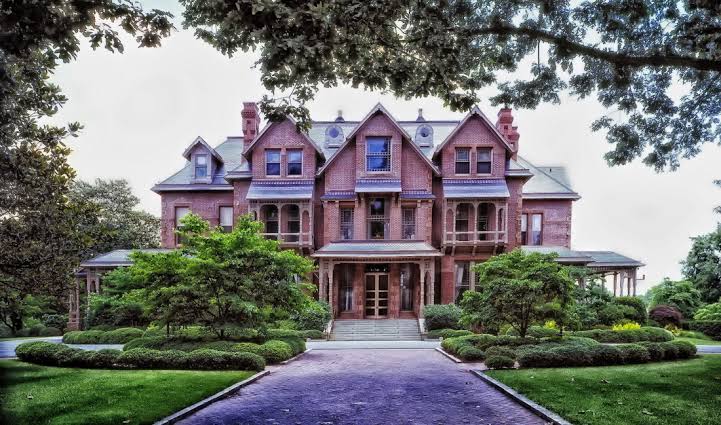 Historic Triangle home